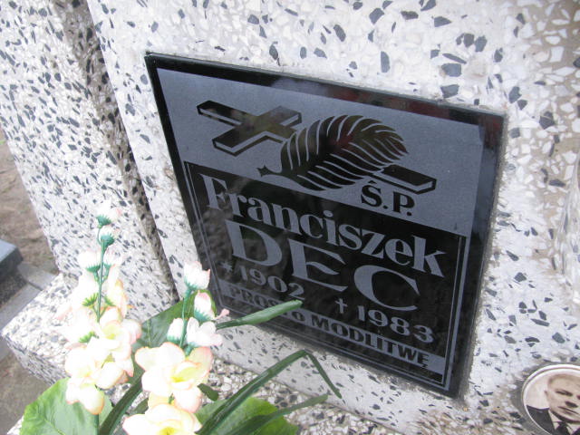 Franciszek Dec 1901 Lubaczów Mokrzyca Zakład usług - Grobonet - Wyszukiwarka osób pochowanych