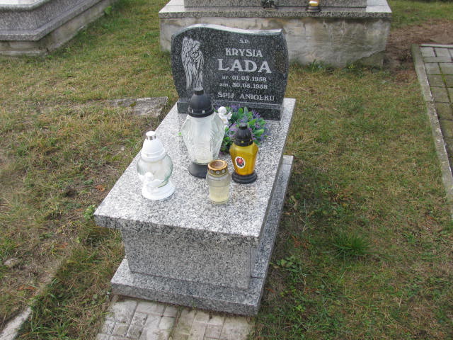 Grób Krystyna Lada