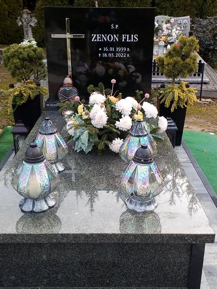 Zenon Flis 1939 Lubaczów Mokrzyca Zakład usług - Grobonet - Wyszukiwarka osób pochowanych