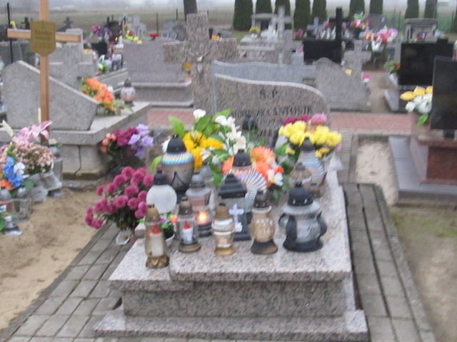 Grób Franciszek Antonik